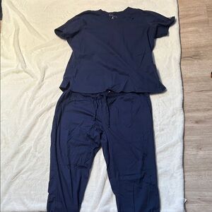 Uniform Advantage Butter Soft Women’s Navy Scrub Top and Bottom Set